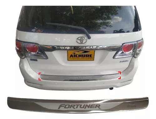 Accesorio Cromado Bumper Trasero Toyota Fortuner 2008 - 2016